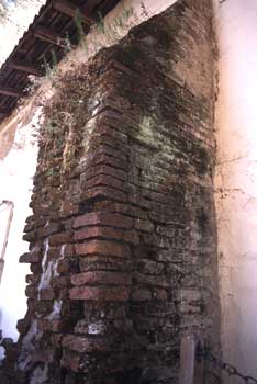 Buttress