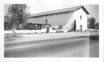 1945